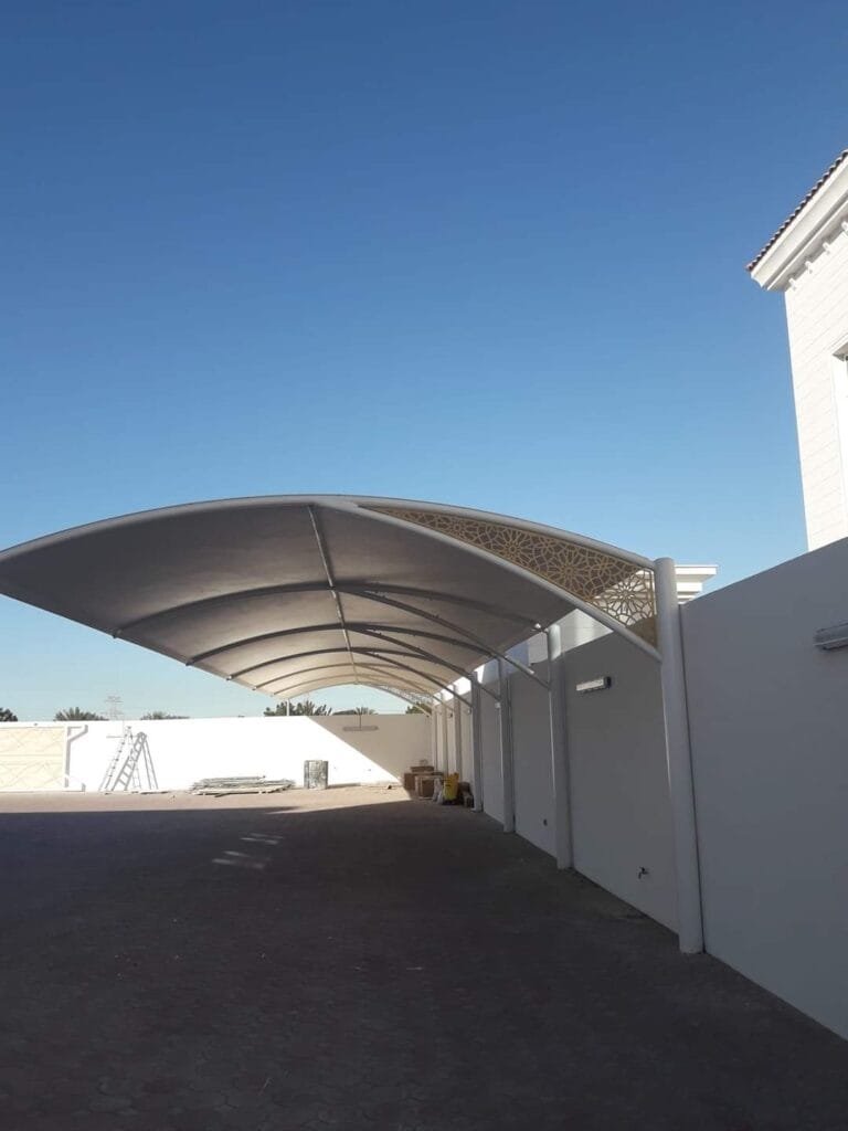 شركة تركيب باركن سيارات ومظلات سيارات في أم القيوين