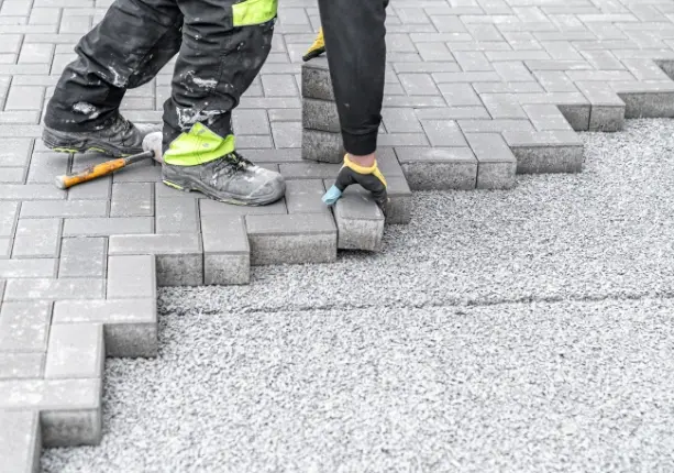 أشكال الإنترلوك والكورسيه الأكثر طلباً في 2026