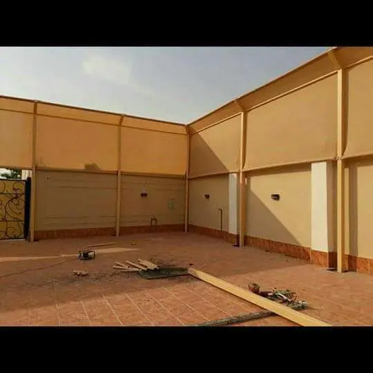 أنواع خامات مظلات باركن صقور الإمارات والمواصفات الفنية